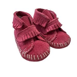 Minnetonka Girls Infant Size 1 Pink Moccasins Fringe Festival Crib Shoes Booties